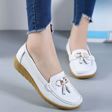 Load image into Gallery viewer, Women Ballet Shoes Flats Cut Out Leather Breathbale Moccains Women Boat Shoes Ballerina Ladies Shoes