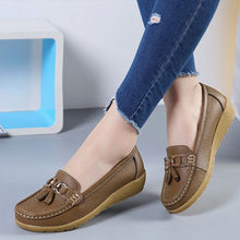 Load image into Gallery viewer, Women Ballet Shoes Flats Cut Out Leather Breathbale Moccains Women Boat Shoes Ballerina Ladies Shoes