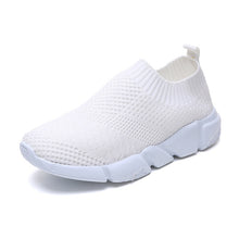 Load image into Gallery viewer, plus size breathable air mesh sneakers women 2019 spring summer slip on platform knitting flats soft walking shoes woman